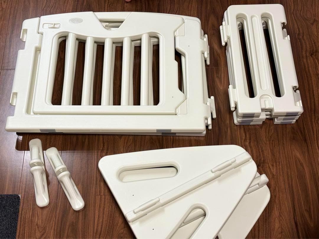 美品★ 日本育児　ベビーサークル キッズパーテーション 最長361cm