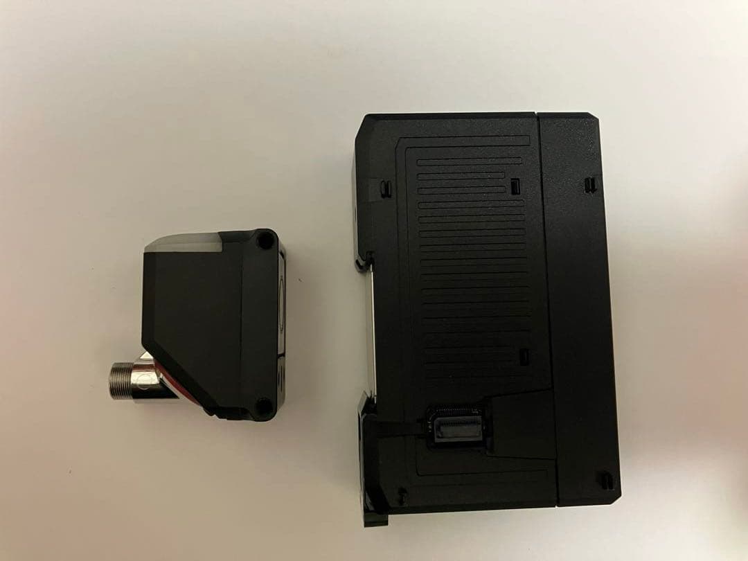 KEYENCE IV-HG15&IV-HG600MAセット【中古】