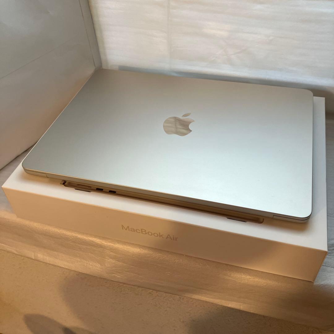 MacBook Air M2 16GBメモリ