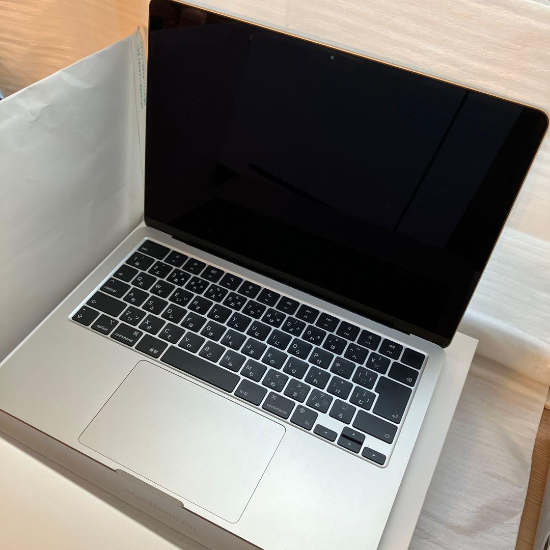 MacBook Air M2 16GBメモリ
