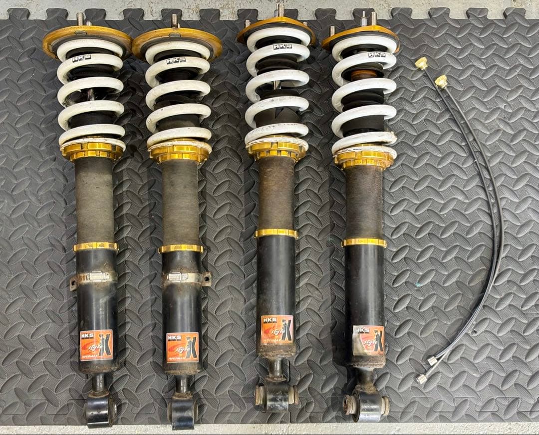 クラウン クラウンハイブリッド ￼HKS 車高調 ジャンク品￼