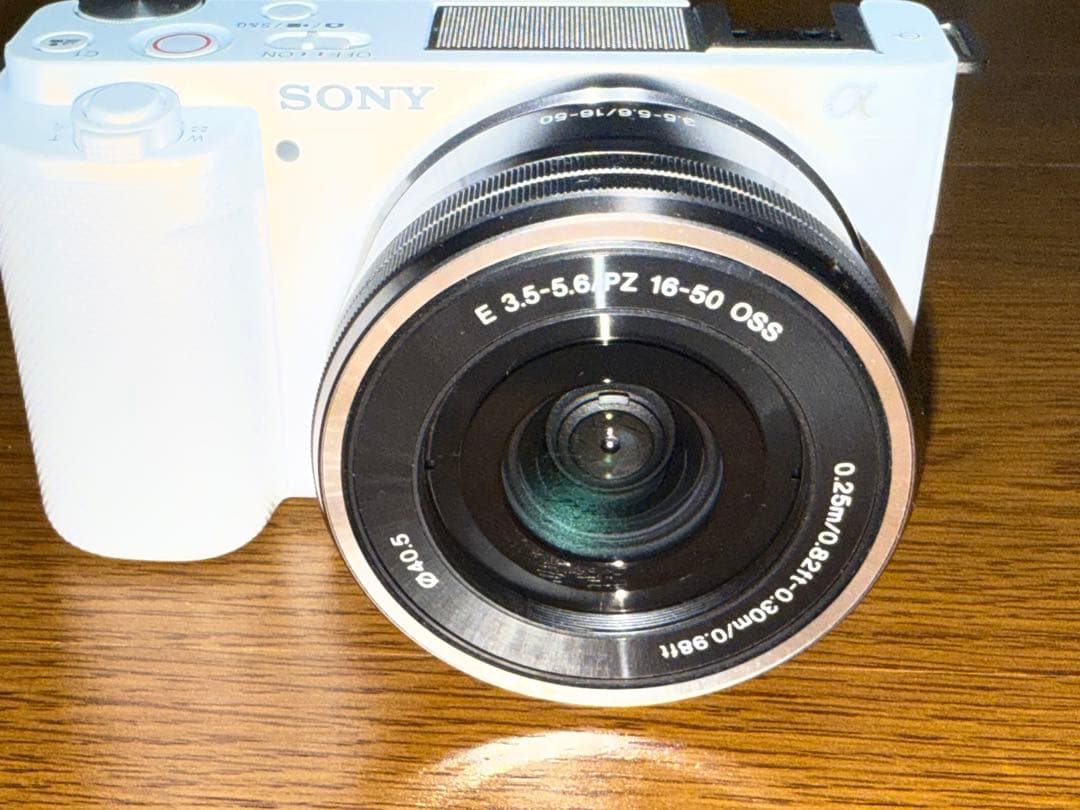 【ほぼ新品】SONY ZV-E10 デジタル一眼カメラVlogcam