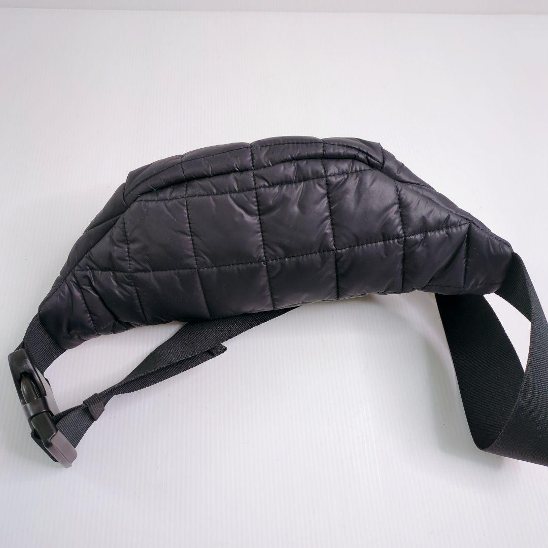 【美品】UGG　ボディバッグ　ウエストポーチ　キルティング　アグ　男女兼用