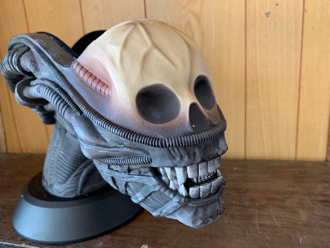 エイリアン 製作25周年記念 アニバーサリー・コレクションフィギュアDVD