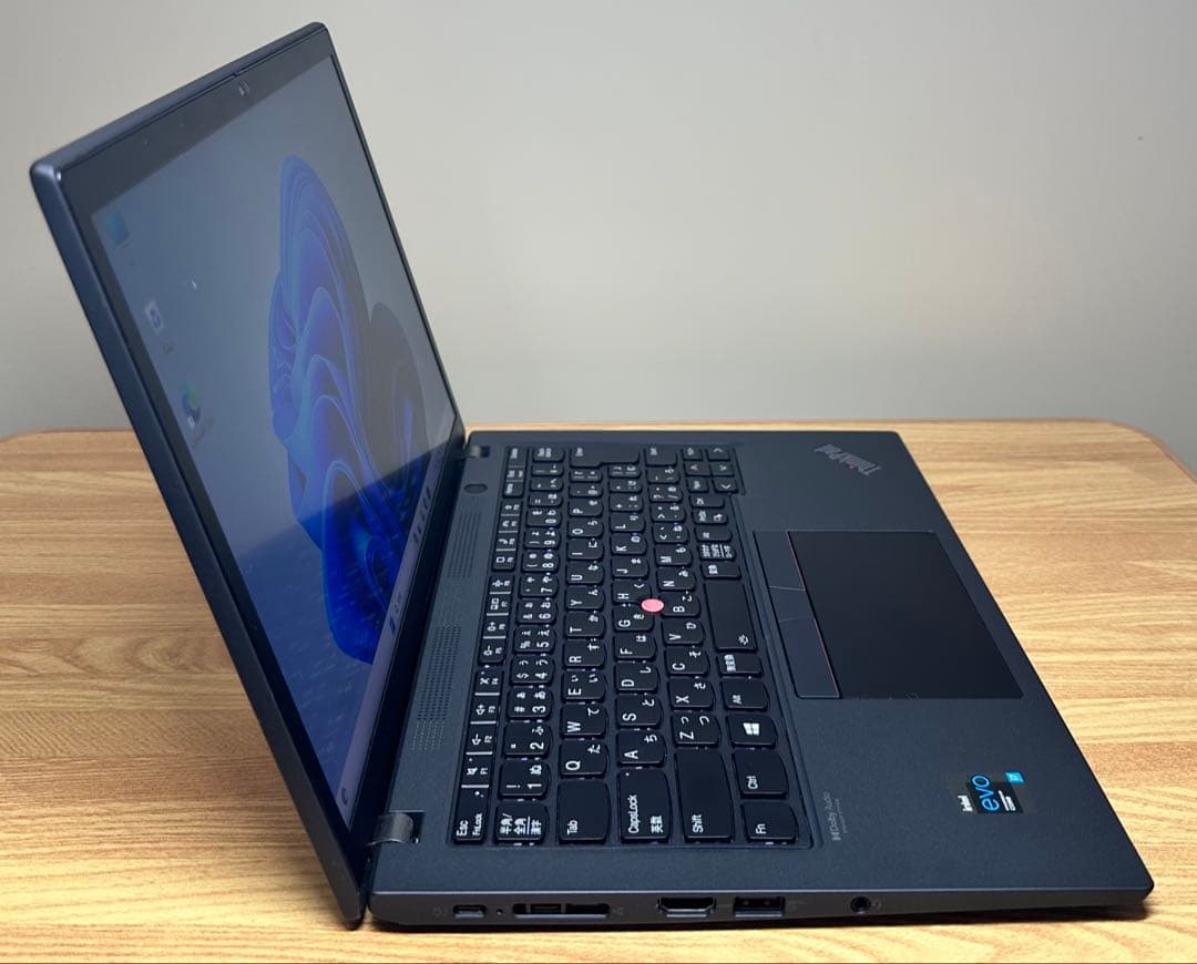Windowsノート本体 Thinkpad i7-1165G7, 16/512Gb, 14inch