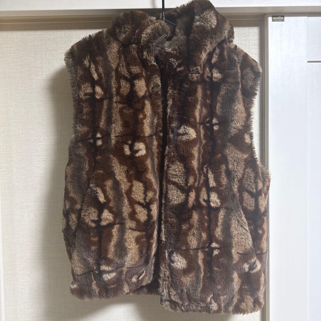 Supreme Faux Fur Hooded Vestシュプリームファーベスト