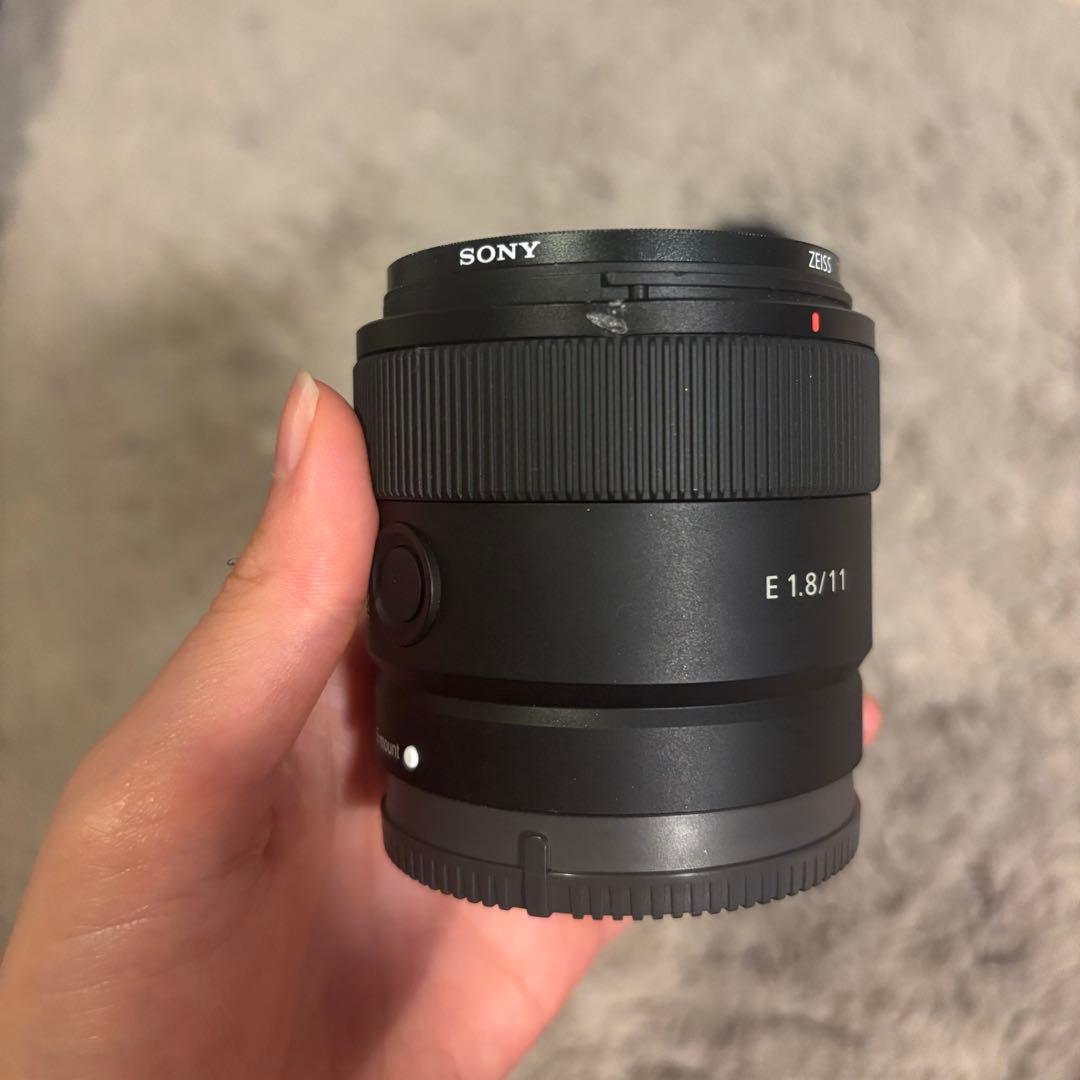 レンズ(単焦点) sony SEL11F18 11m f1.8