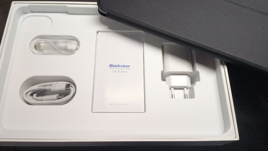 Blackview Tab 18 12インチ デュアルSIM対応