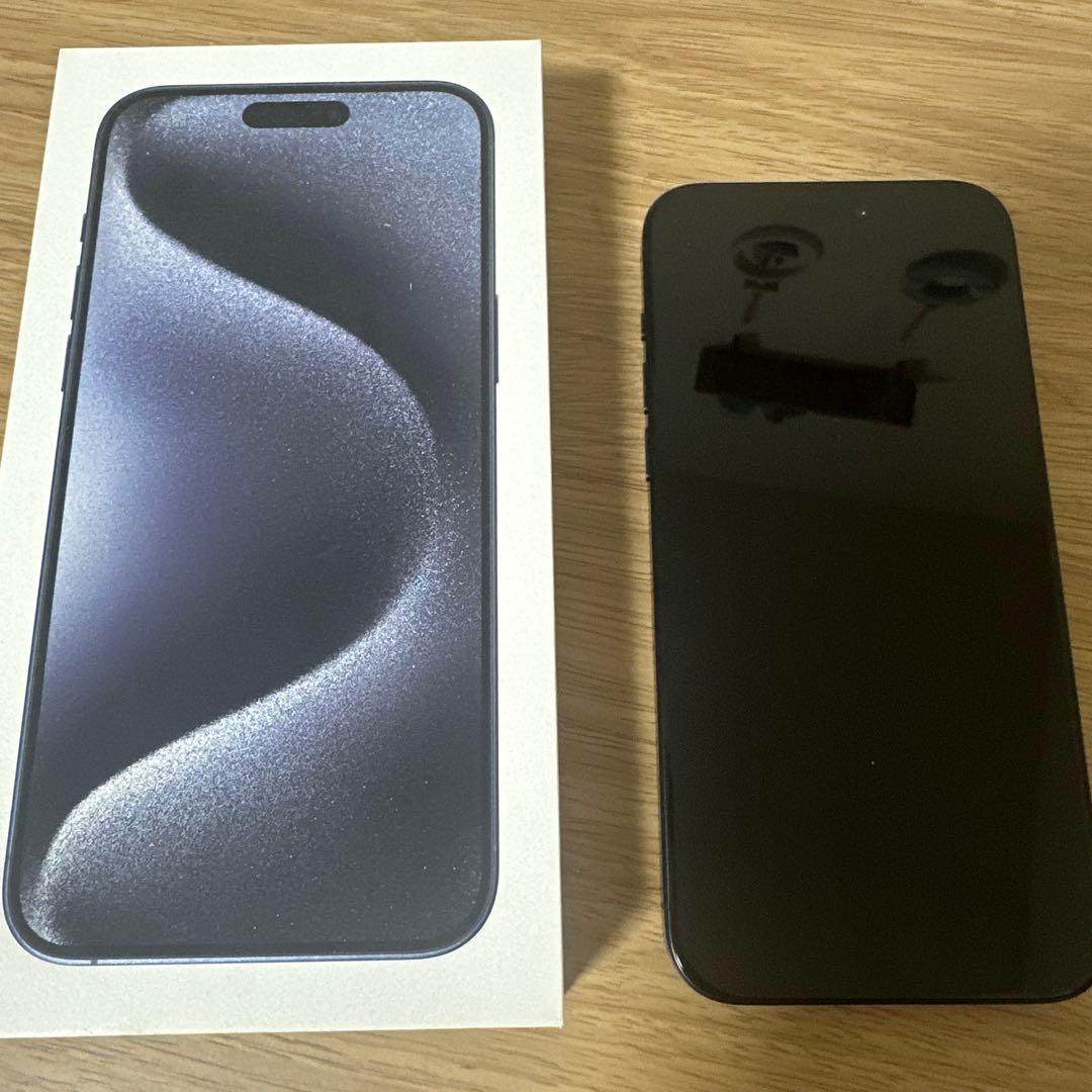 iPhone 15Pro Max+ iFaceケース