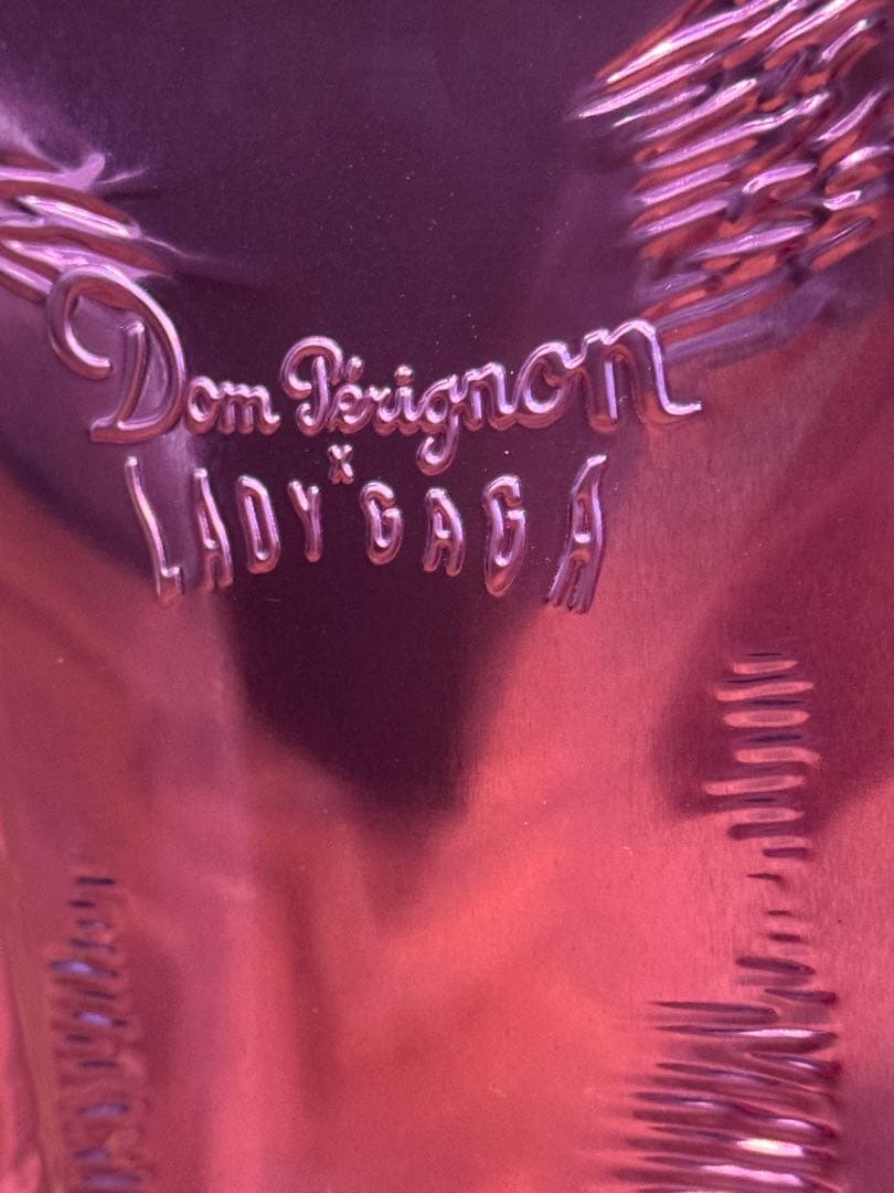 ドンペリニヨン ロゼ ヴィンテージ 2008 レディーガガ 専用ボックス入り