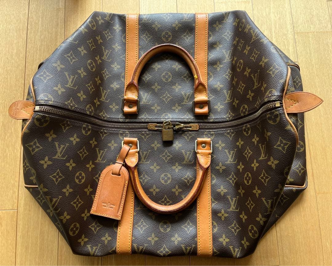 【直営店購入】“旅行にプレゼントに”美品ルイヴィトン　モノグラム キーポル50