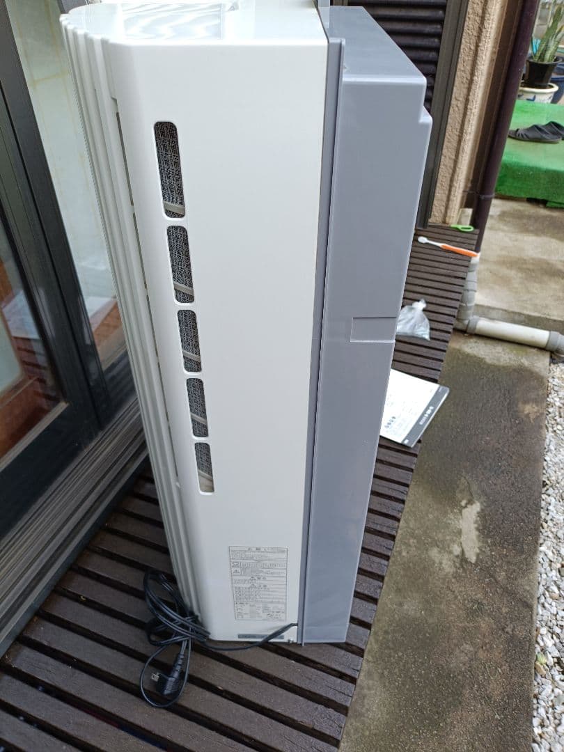 東久留米市引取　トヨトミ　窓用ルームエアコン　ウインドエアコン　窓用エアコン