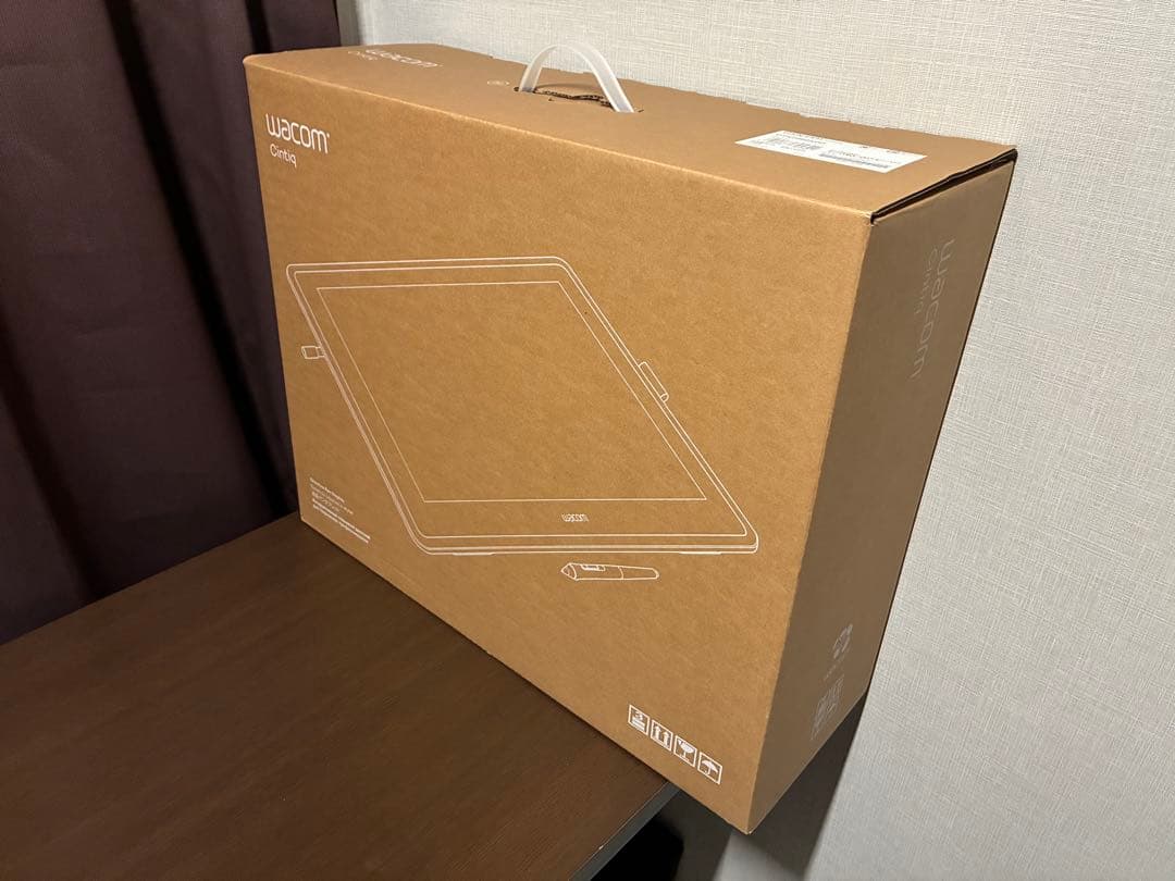 WACOM Cintiq 22 21.5型 DTK2260K0