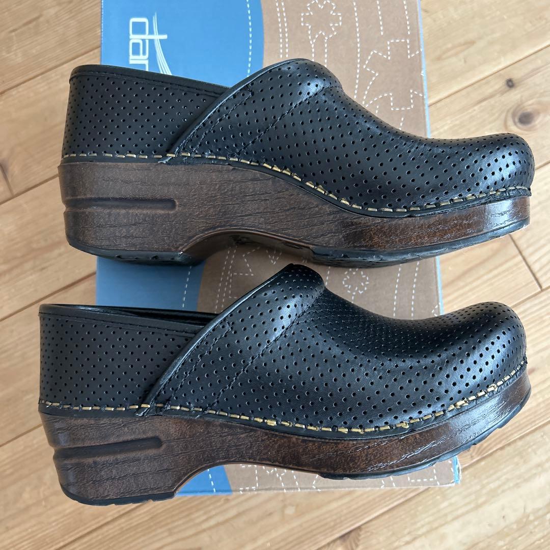 【お値下げ】dansko ダンスコ PERFED PRO パンチング36