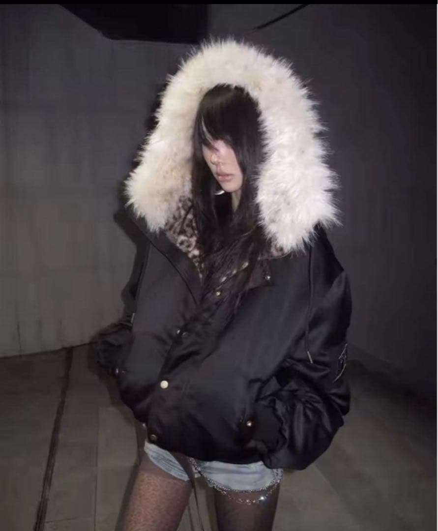 ヒョウ柄ファージャケット　パーカー　ギャル　韓国