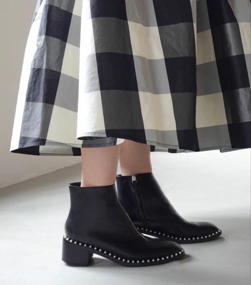 アキロン×DONOBANコラボ　パールショートブーツLサイズ