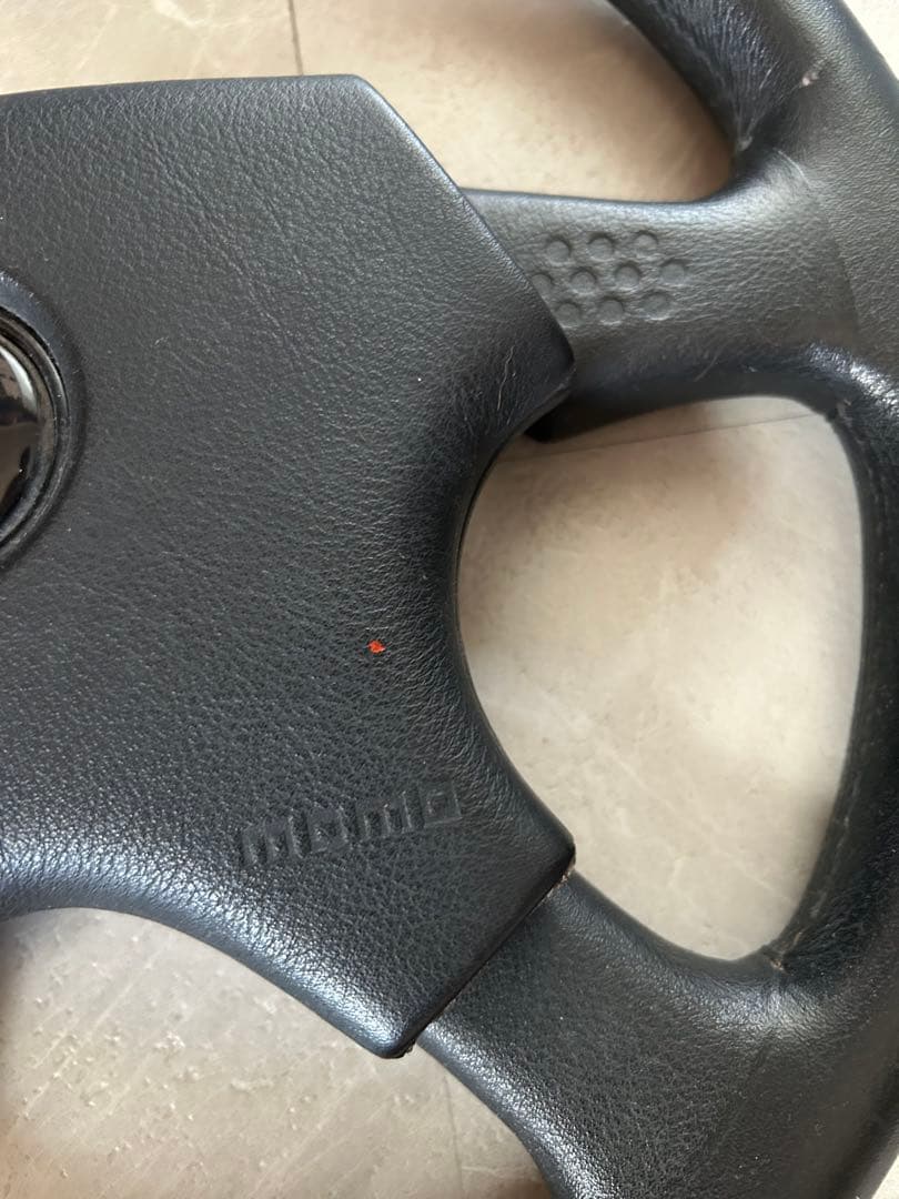 MOMOハンドル　ステアリングホィール　モモ　当時物？