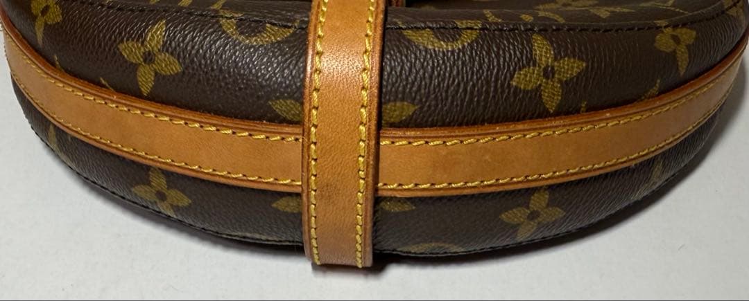 LOUIS VUITTON ショルダーバッグ モノグラム GM M51232