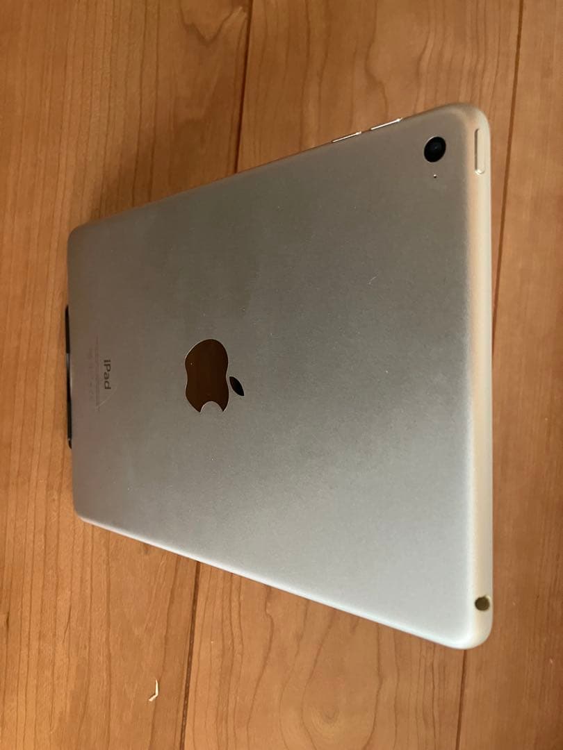 Apple iPad mini 4 128GB シルバー　バッテリー新品