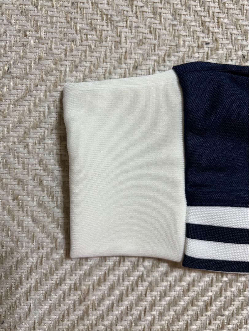 【新品未使用美品】adidas トラックジャケット Lネイビー/ホワイト