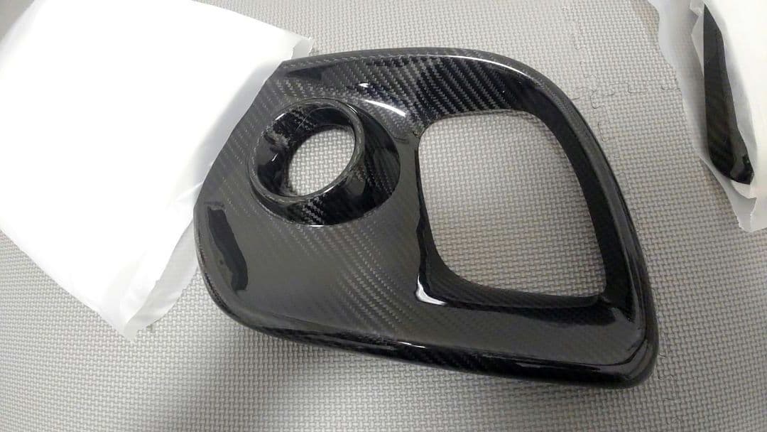 AIRSPEED製 アバルト 595 カーボンフロントグリルガーニッシュ未使用品