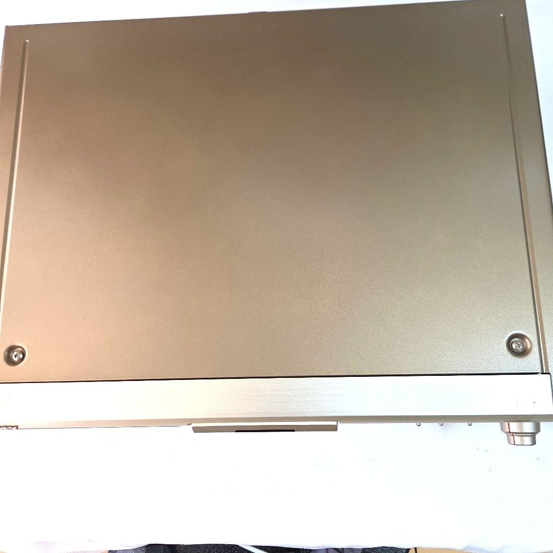 DATデッキ sony DTC―ZE 700ゴ－ルドSBM 搭載機