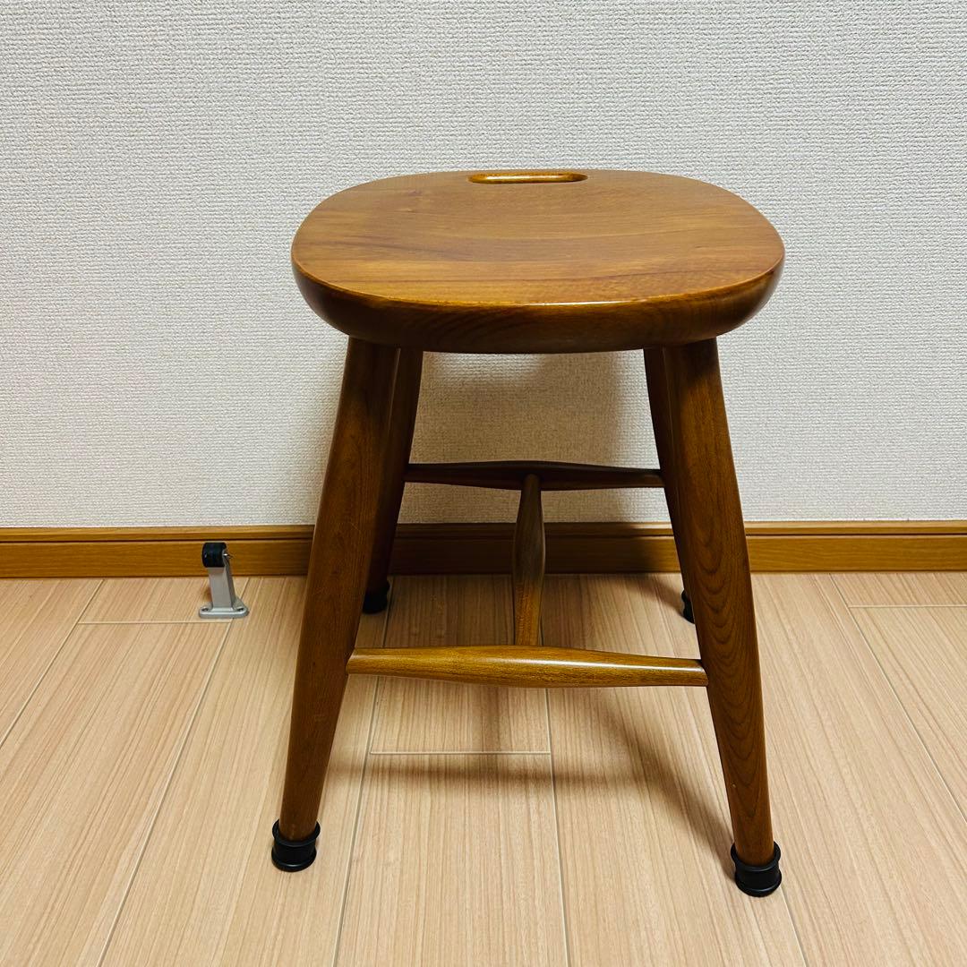 飛騨産業　木製スツール 持ち手付き 椅子 チェア　キツツキマーク　191263