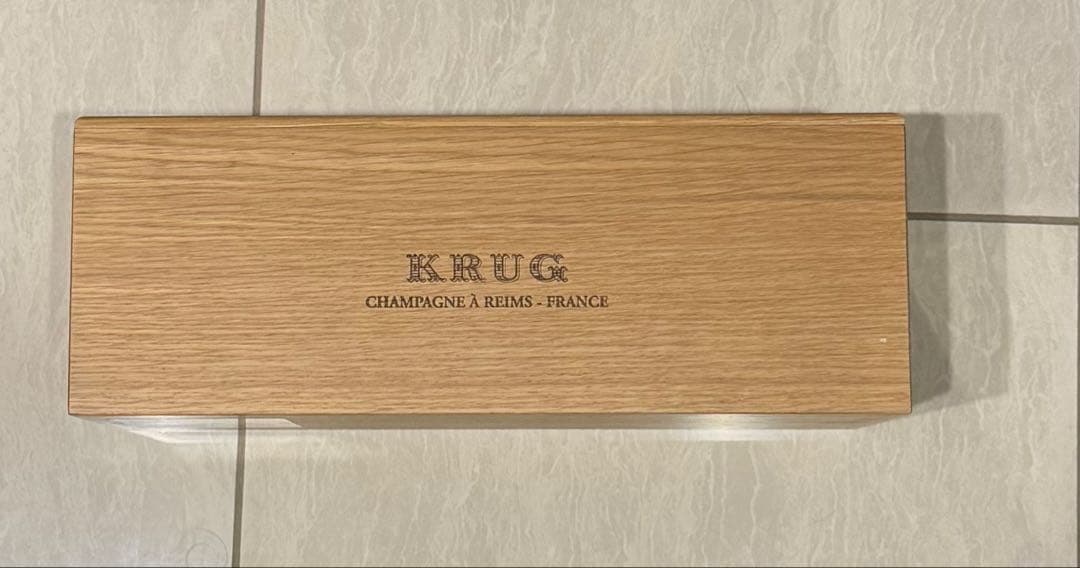 クリュッグ クロ デュ メニル　2004 正規品