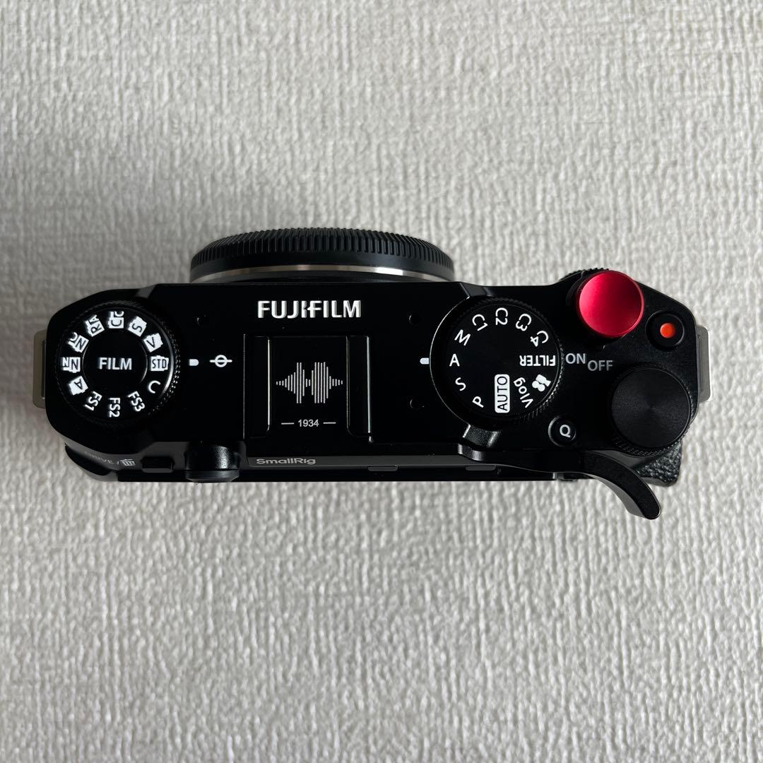 富士フィルム　xm5本体のみ　箱無し
