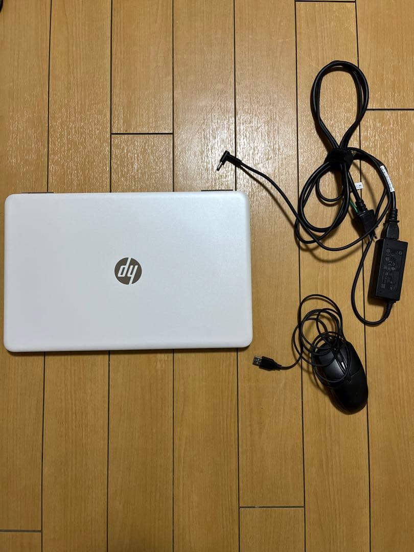 HP Pavilion ノートPC Core i5-7200U メモリ8GB