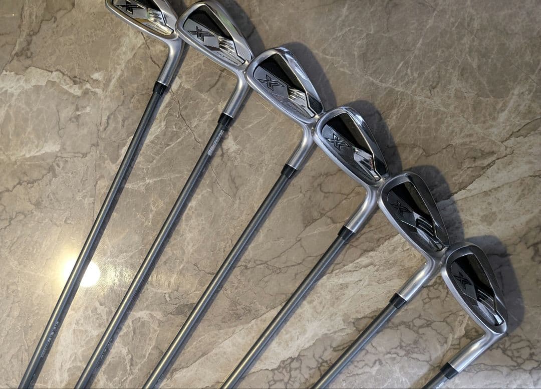 ゼクシオX（2024年）アイアンセット 6本 純正カーボン Sシャフト