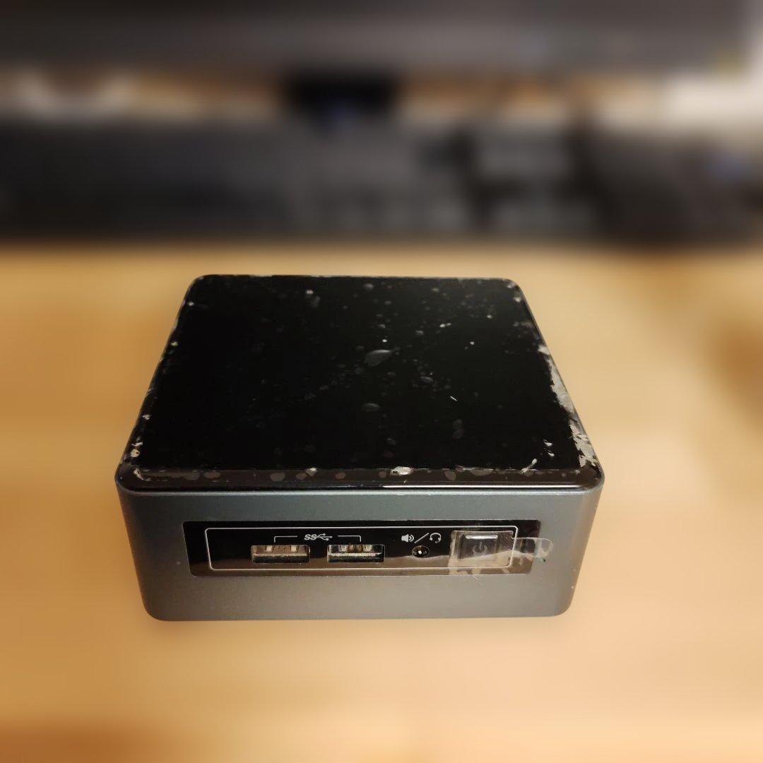 Intel ミニPC 7世代 SSD128GB Linux（ZorinOS)