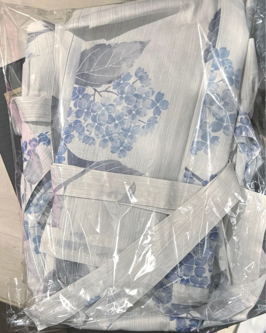 セパレート 浴衣 4点セットセパレート(浴衣 + 帯 + 下駄 + 肌着) 水色