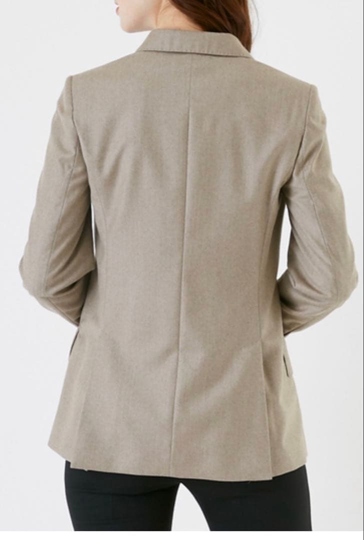 ［試着程度］マックスマーラ 白タグ　バージンウール　ジャケット　サイズ40