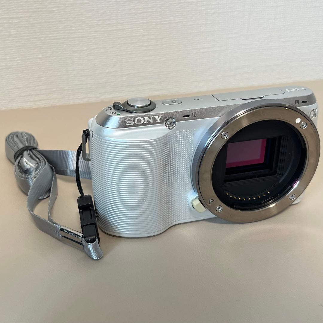 Sony NEX-C3 ミラーレス一眼　カメラ　ホワイト