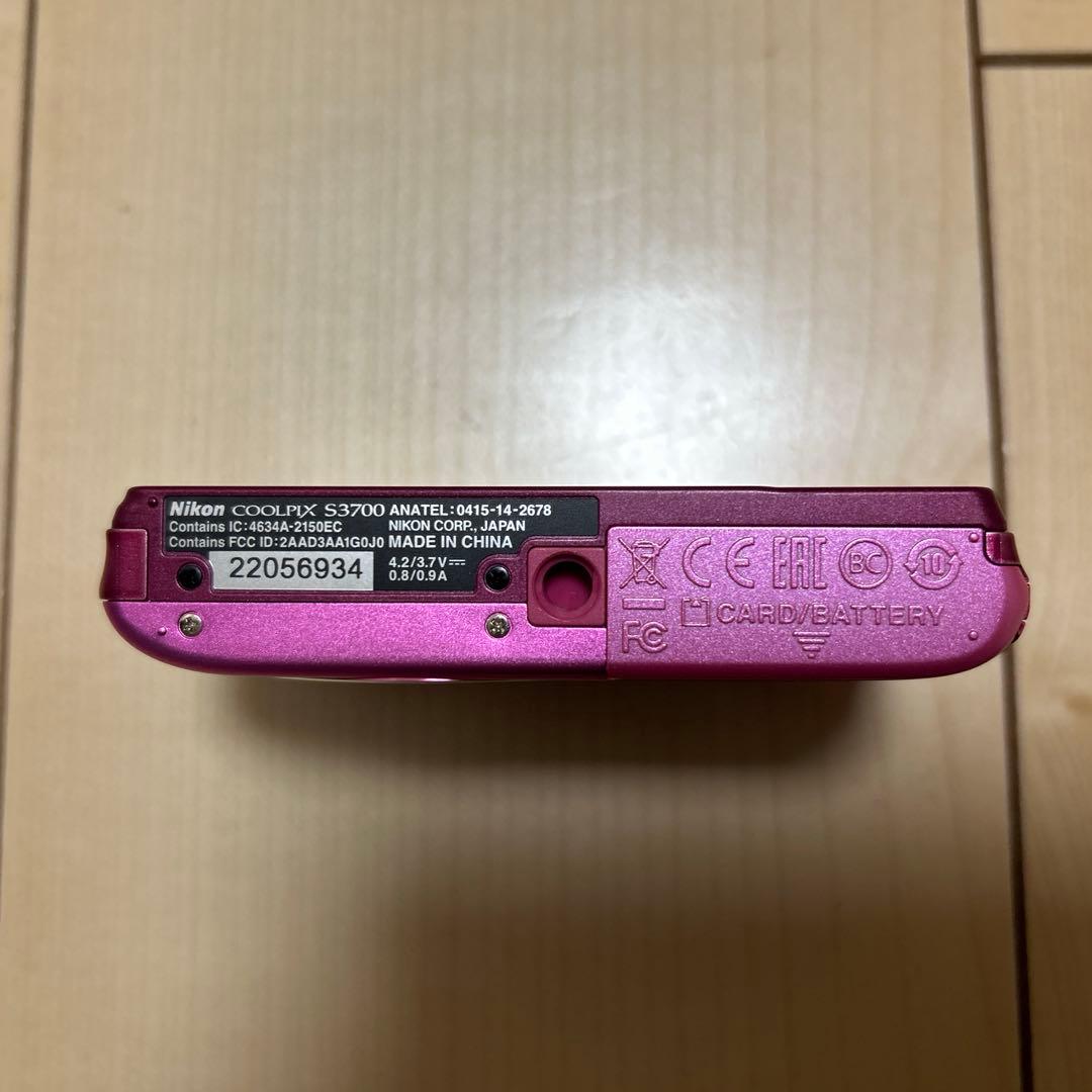 Nikon COOLPIX S3700 クールピクス　デジタルカメラ　ピンク