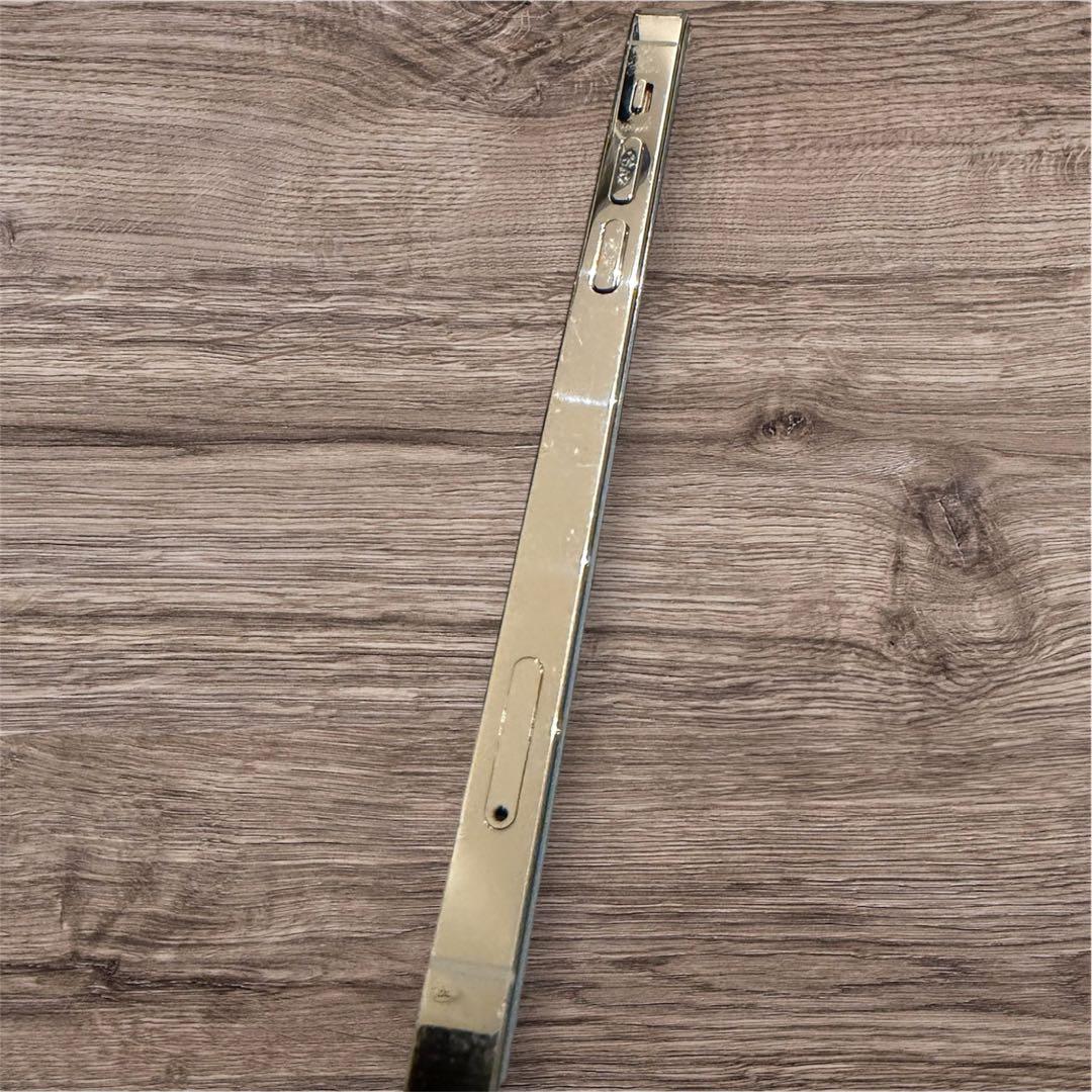 【‎送料無料】iPhone12 Pro シルバー 256GB