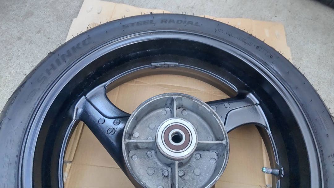 cb400sf nc39 VTECⅡ リア純正ホイールタイヤ付