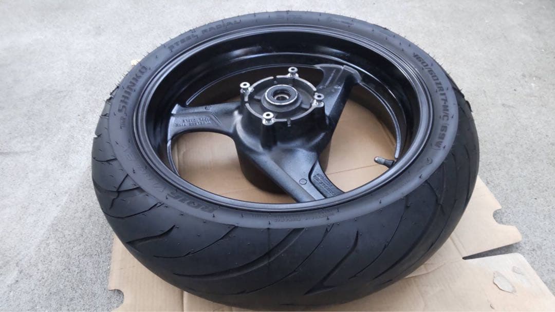 cb400sf nc39 VTECⅡ リア純正ホイールタイヤ付