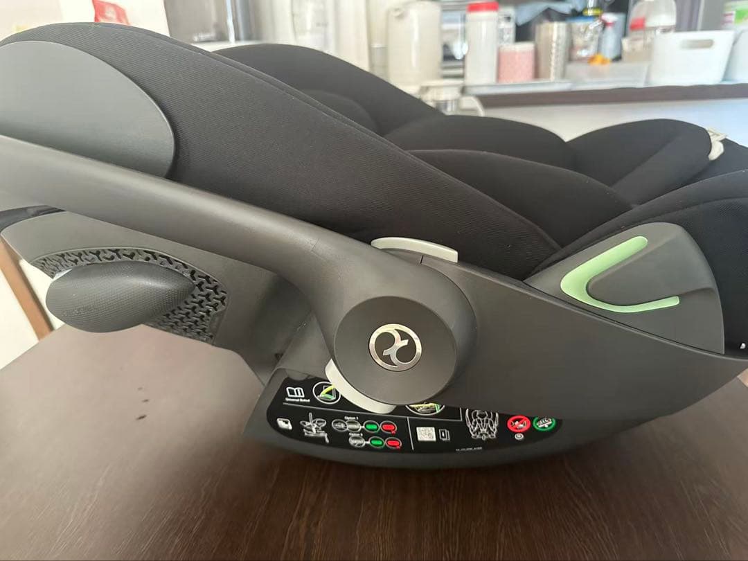 Cybex クラウド G i-Size ベースGセット