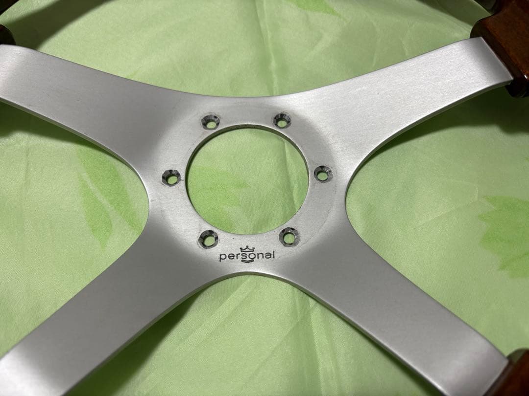 personal ステアリングホイール 4本スポーク