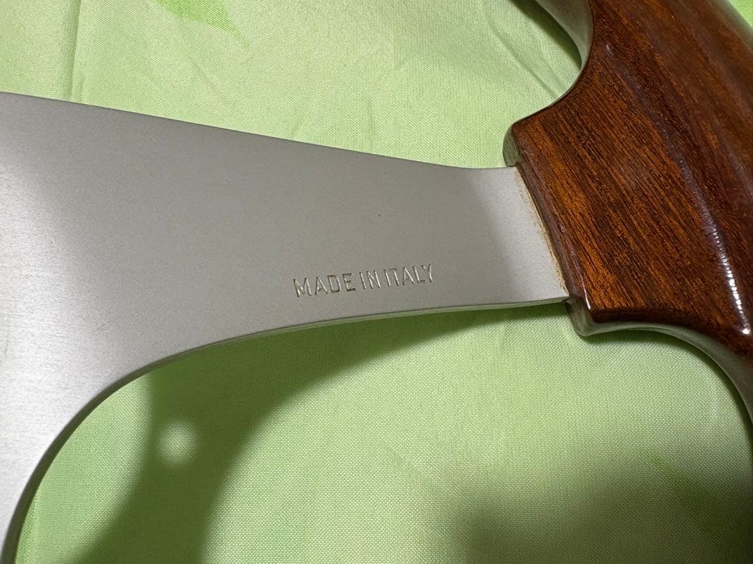 personal ステアリングホイール 4本スポーク