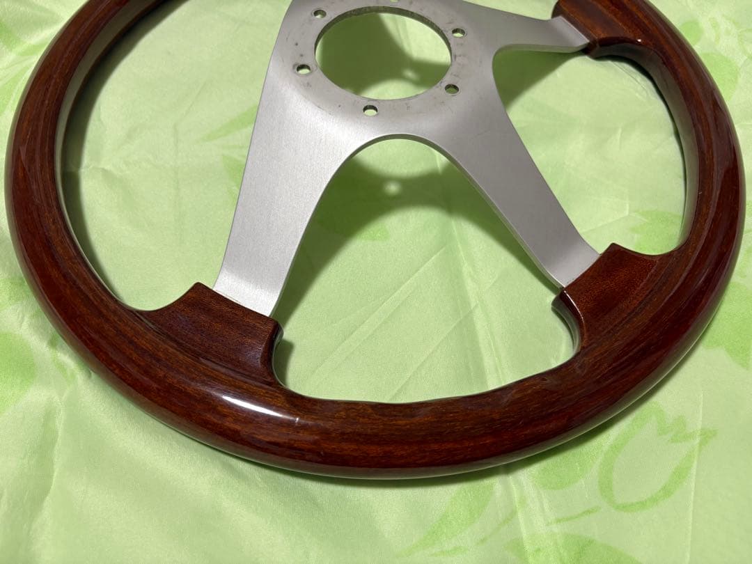 personal ステアリングホイール 4本スポーク