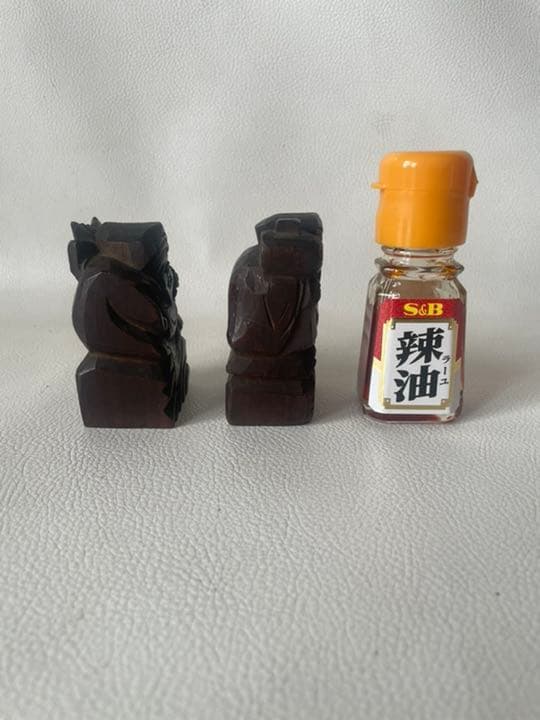 ウンフィア祠に祀られた 大黒様 恵比須様 祠 神棚 木彫刻 縁起物 小ぶり