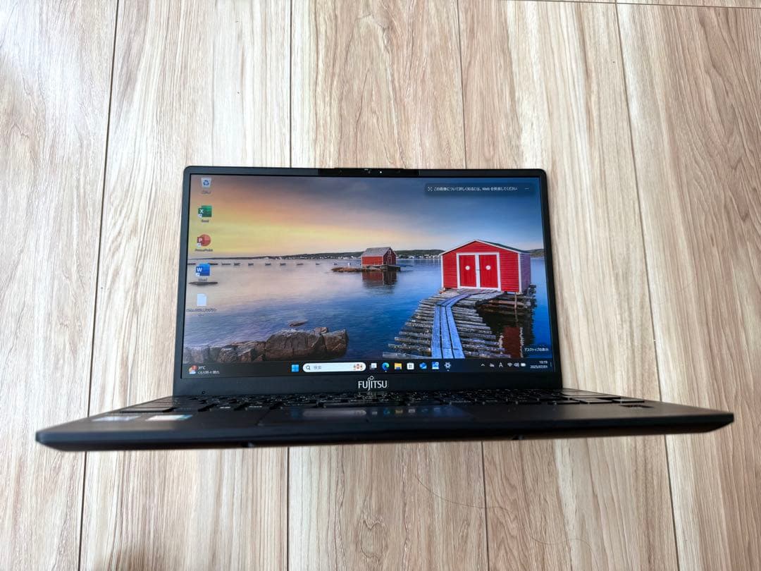 2021年9月モデル 超軽量 LIFEBOOK U9311/F Core i5