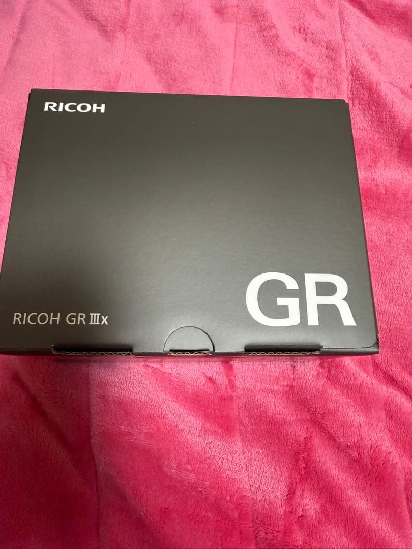 RICOH GR IIIxコンパクトデジタルカメラ　新品