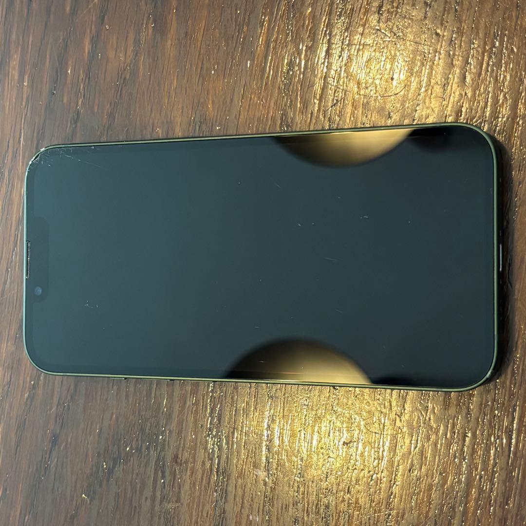 iPhone13 本体　128GB バッテリー84% 中古　グリーン　スマホ