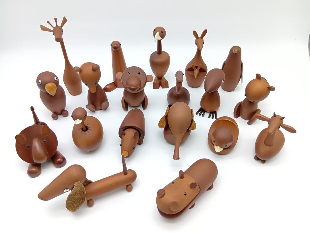 千趣会　ロイヤルペット　19体セット　木製　動物　置物