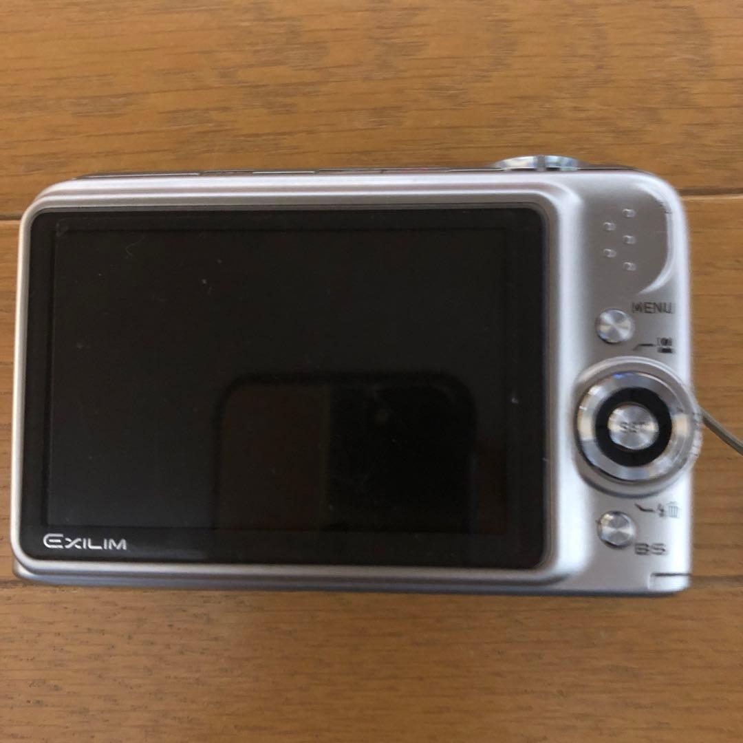 CASIO EXILIM EX-Z1200 12.1メガピクセル