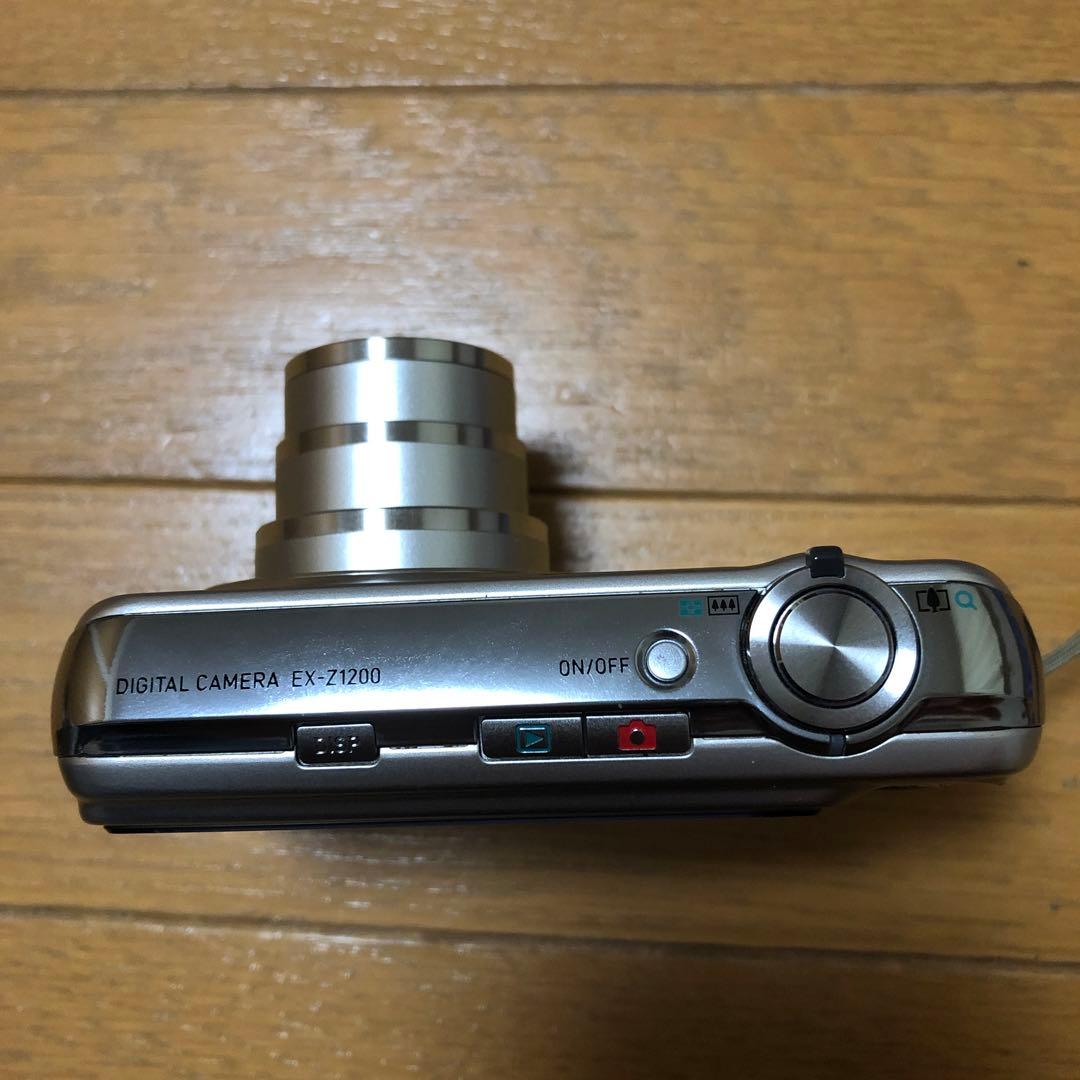 CASIO EXILIM EX-Z1200 12.1メガピクセル